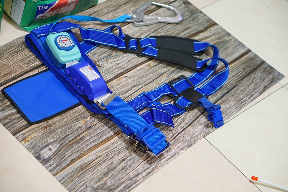 dây đai an toàn SSEDA với móc nhôm