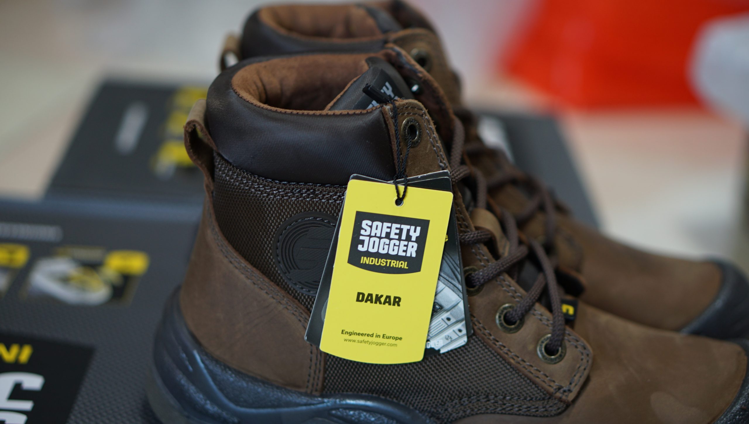 giay-bao-ho-safety-jogger-dakar-2-scaled-1