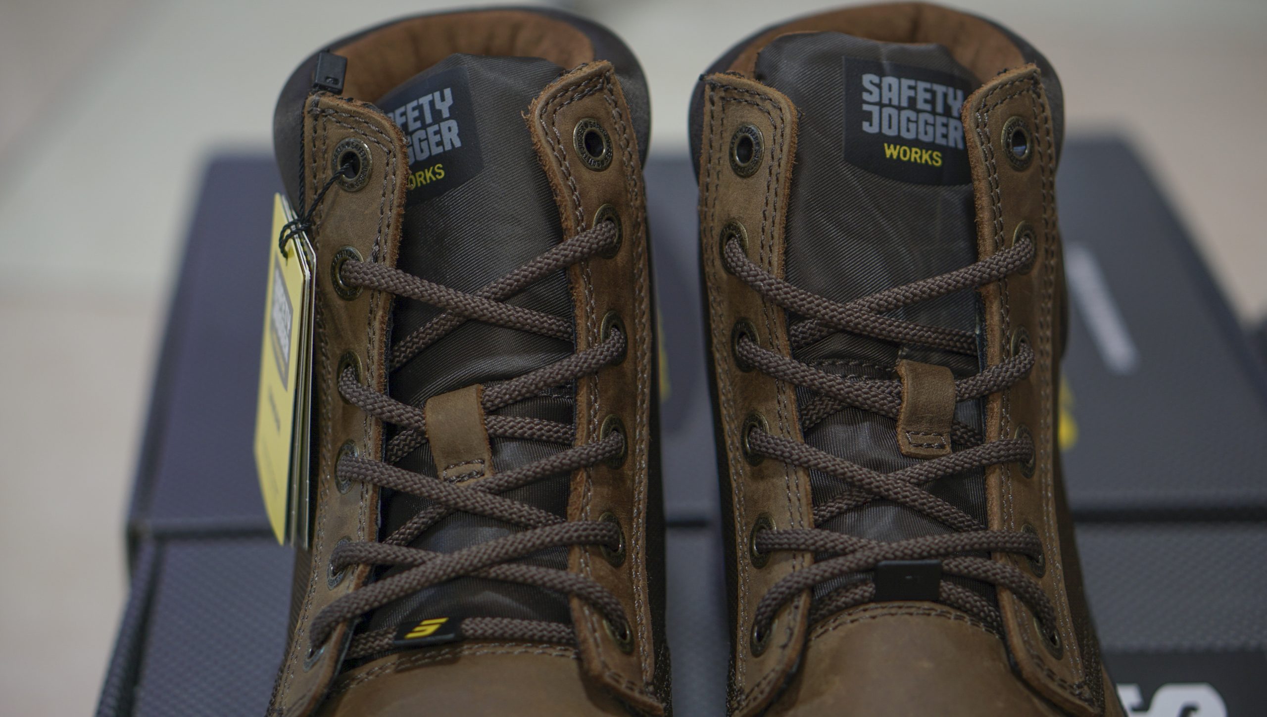 giay-bao-ho-safety-jogger-dakar-3-scaled-1