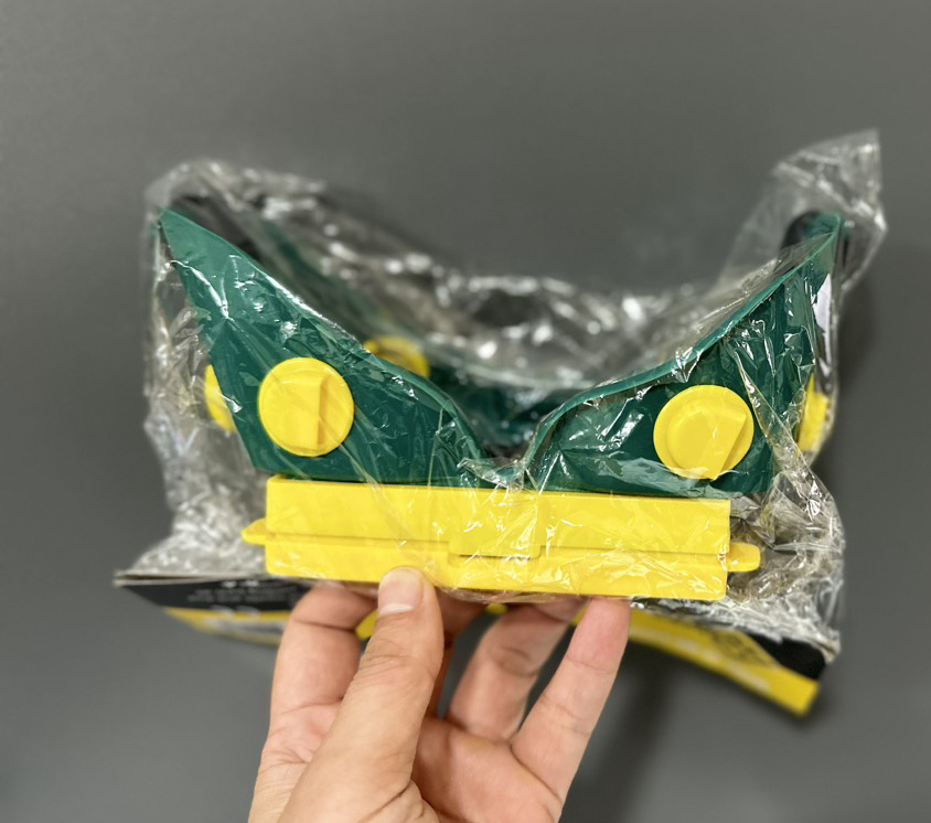 kinh-han-pvc-vuong-2-lop-2